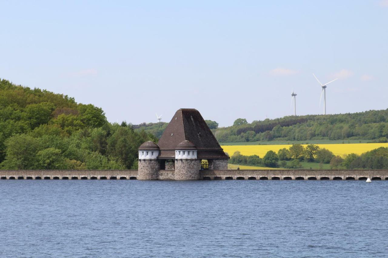 Ferienwohnung "Am Fischteich" Möhnesee المظهر الخارجي الصورة